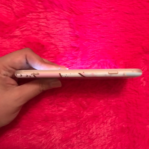 NEW iPhone 7+/8+ Marble Glitter Case - Picture 5 of 5